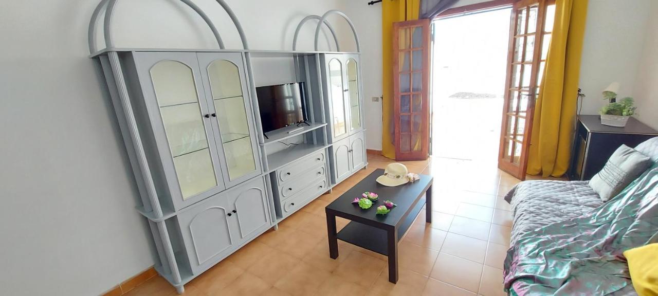 Los Cristianos Apartment, 1 Bedroom Wifi Free & Big Terrace Экстерьер фото