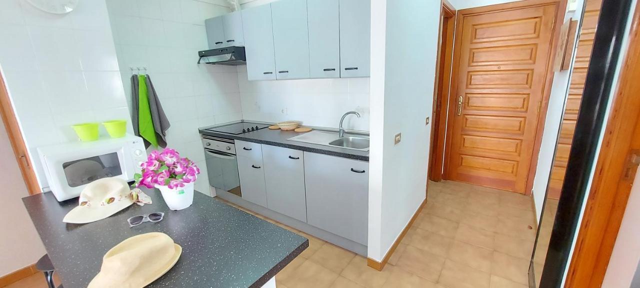 Los Cristianos Apartment, 1 Bedroom Wifi Free & Big Terrace Экстерьер фото